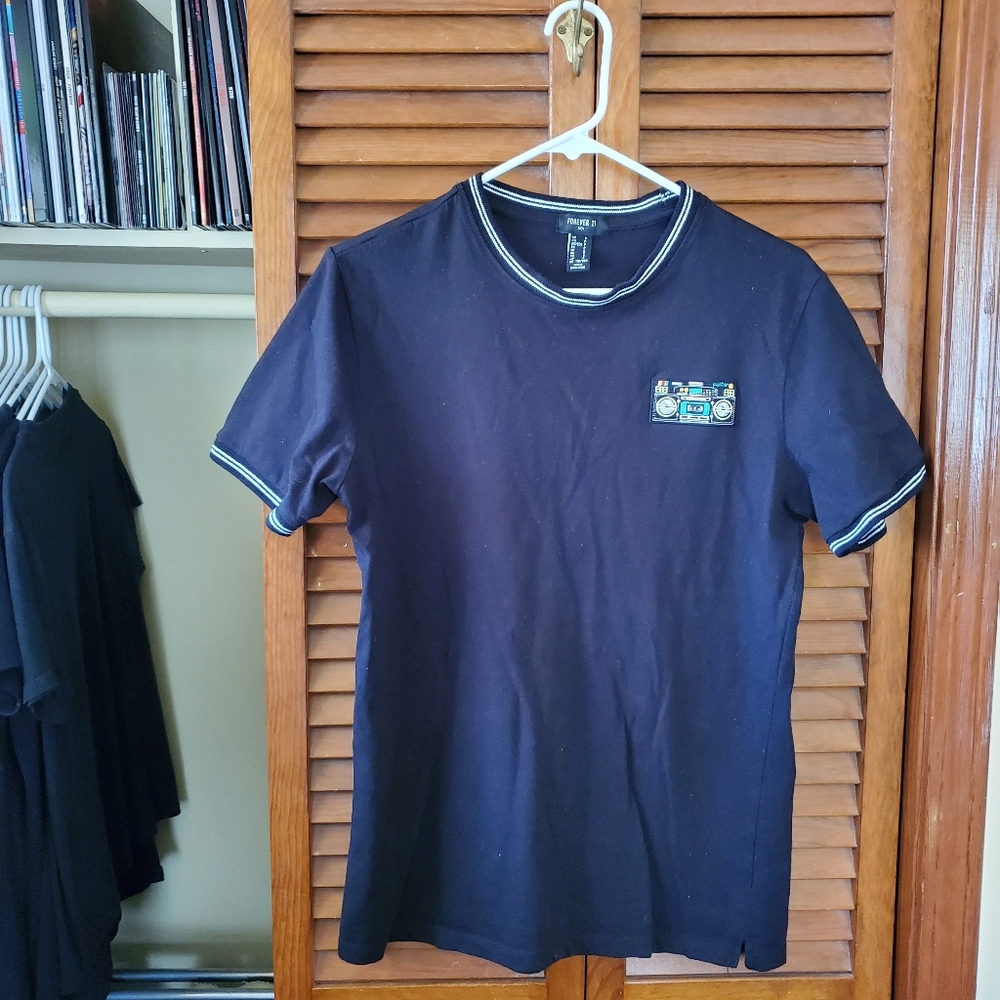 Forever 21 T-shirt